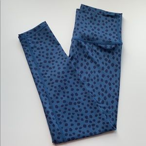 💙Medium Aerie 7/8 Leggings.